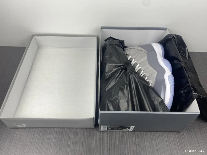 Cool 11 Retro GoAnywhere 378039-005 1070 Grey Jordan 0617